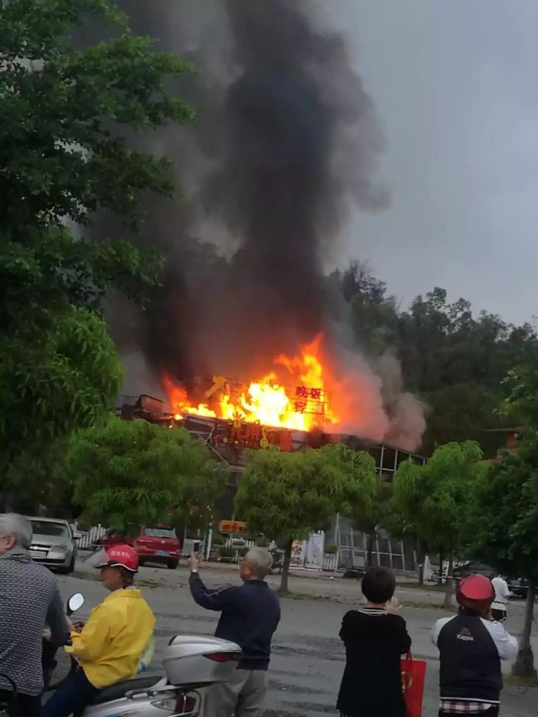 廣東對肇慶火災事故掛牌督辦熱，責任與行動并重，確保安全無死角，廣東肇慶火災事故掛牌督辦，責任行動并重，確保安全無死角督查