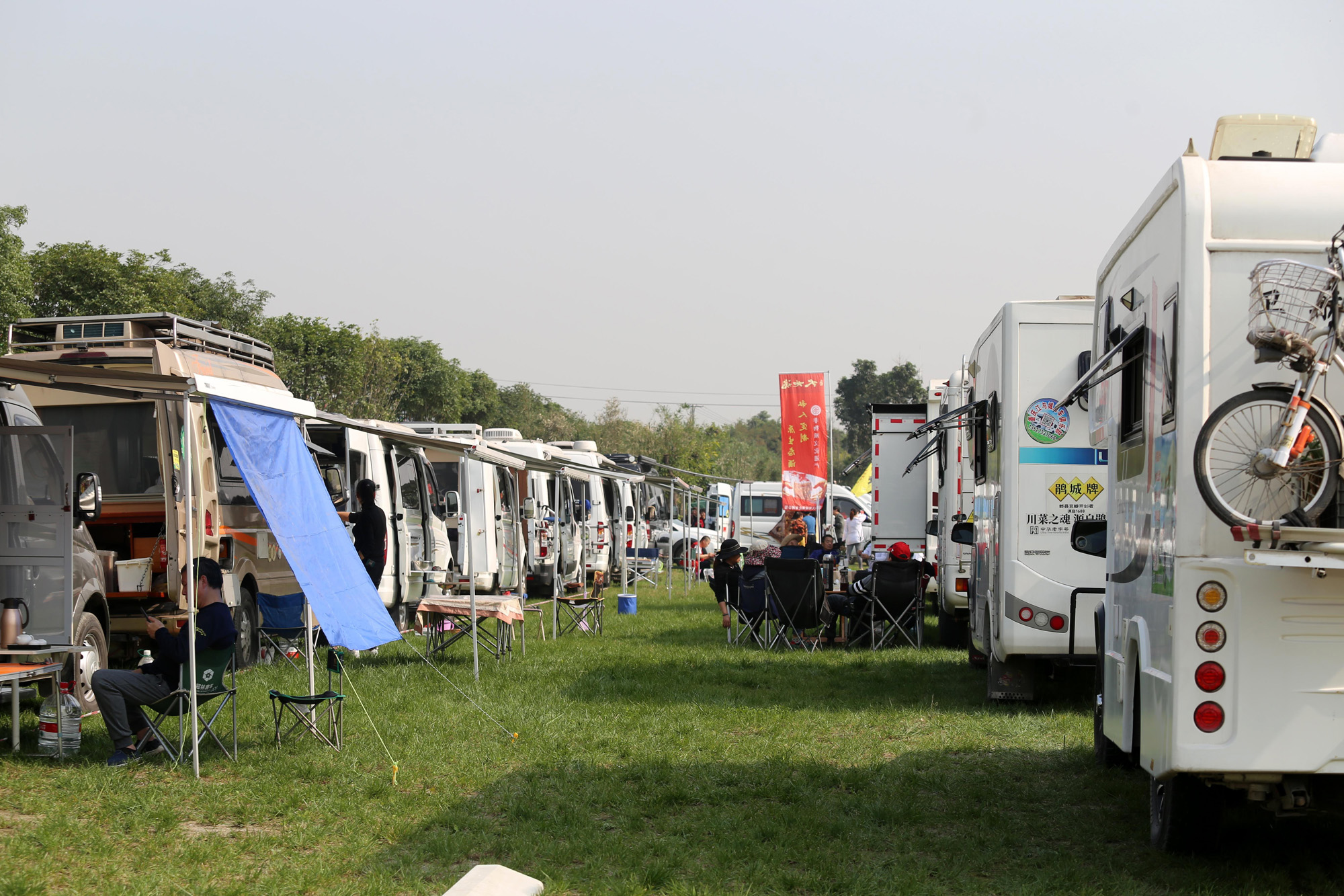 四川房車銷量躍居全國第三，市場繁榮背后的推動力，四川房車銷量全國第三，市場繁榮背后的推動力揭秘